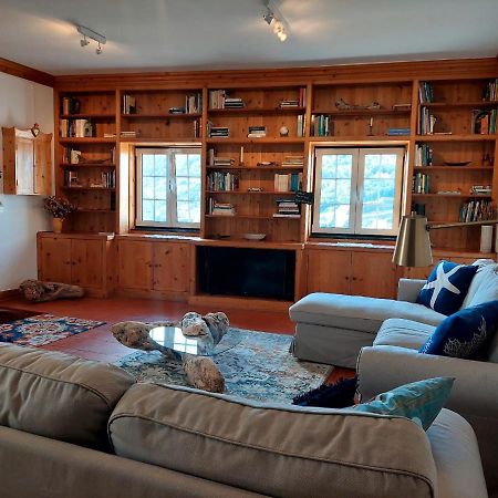 Апартаменти Bayview House Ангра-ду-Ероїшму Екстер'єр фото